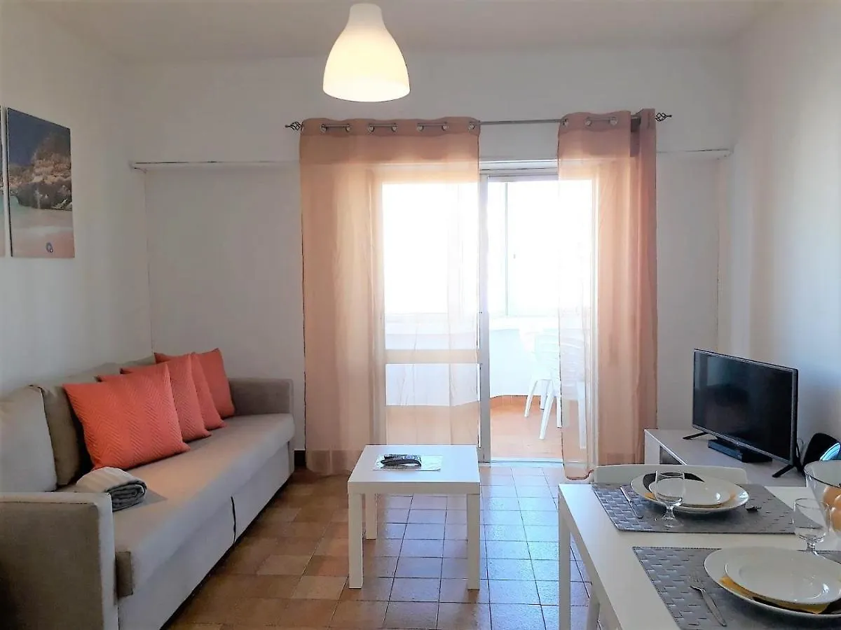 Torre 6- Vista Cidade, Aconchegante, 80Mt Praia, Wifi Quarteira Portugal