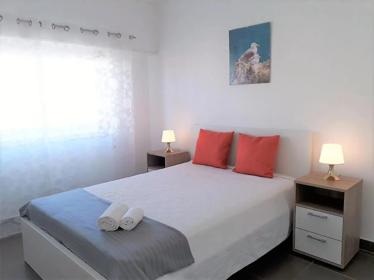 Torre 6- Vista Cidade, Aconchegante, 80Mt Praia, Wifi Quarteira