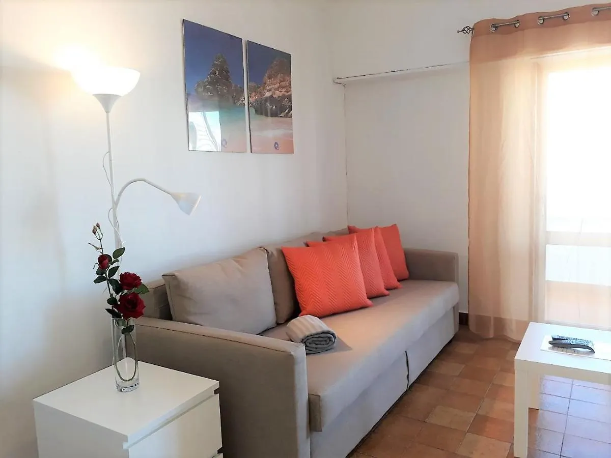 Torre 6- Vista Cidade, Aconchegante, 80Mt Praia, Wifi Quarteira Apartment