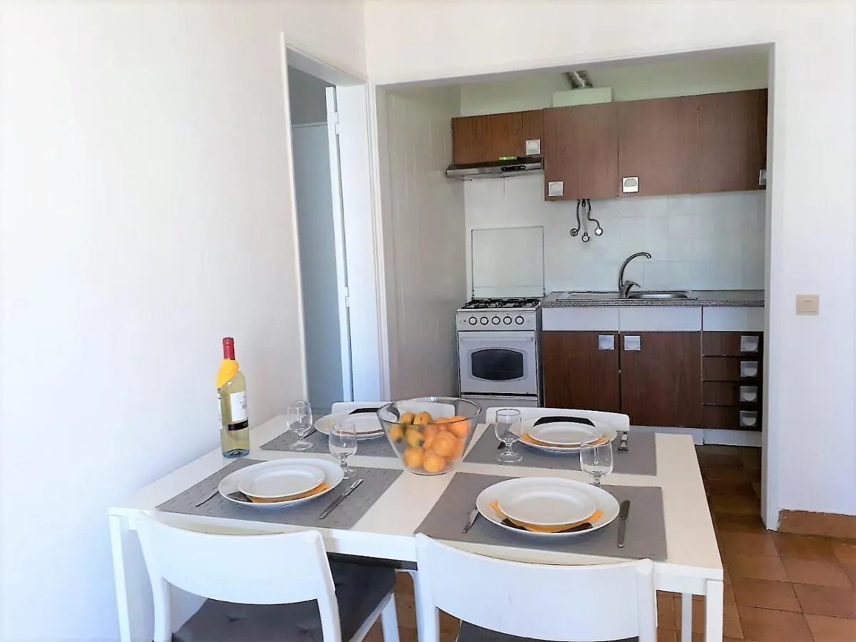 Torre 6- Vista Cidade, Aconchegante, 80Mt Praia, Wifi Quarteira 0*,