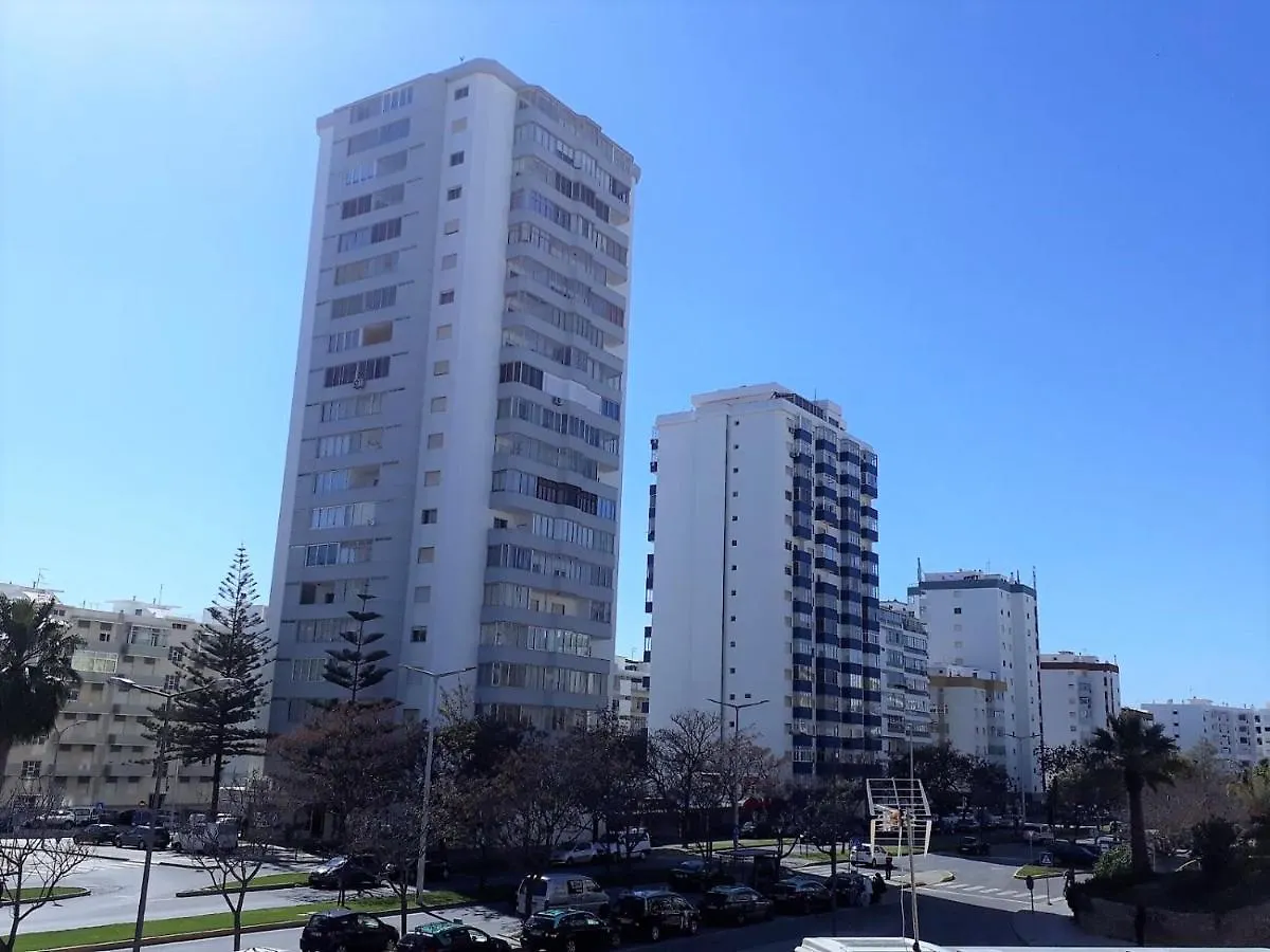 Torre 6- Vista Cidade, Aconchegante, 80Mt Praia, Wifi Quarteira Apartment
